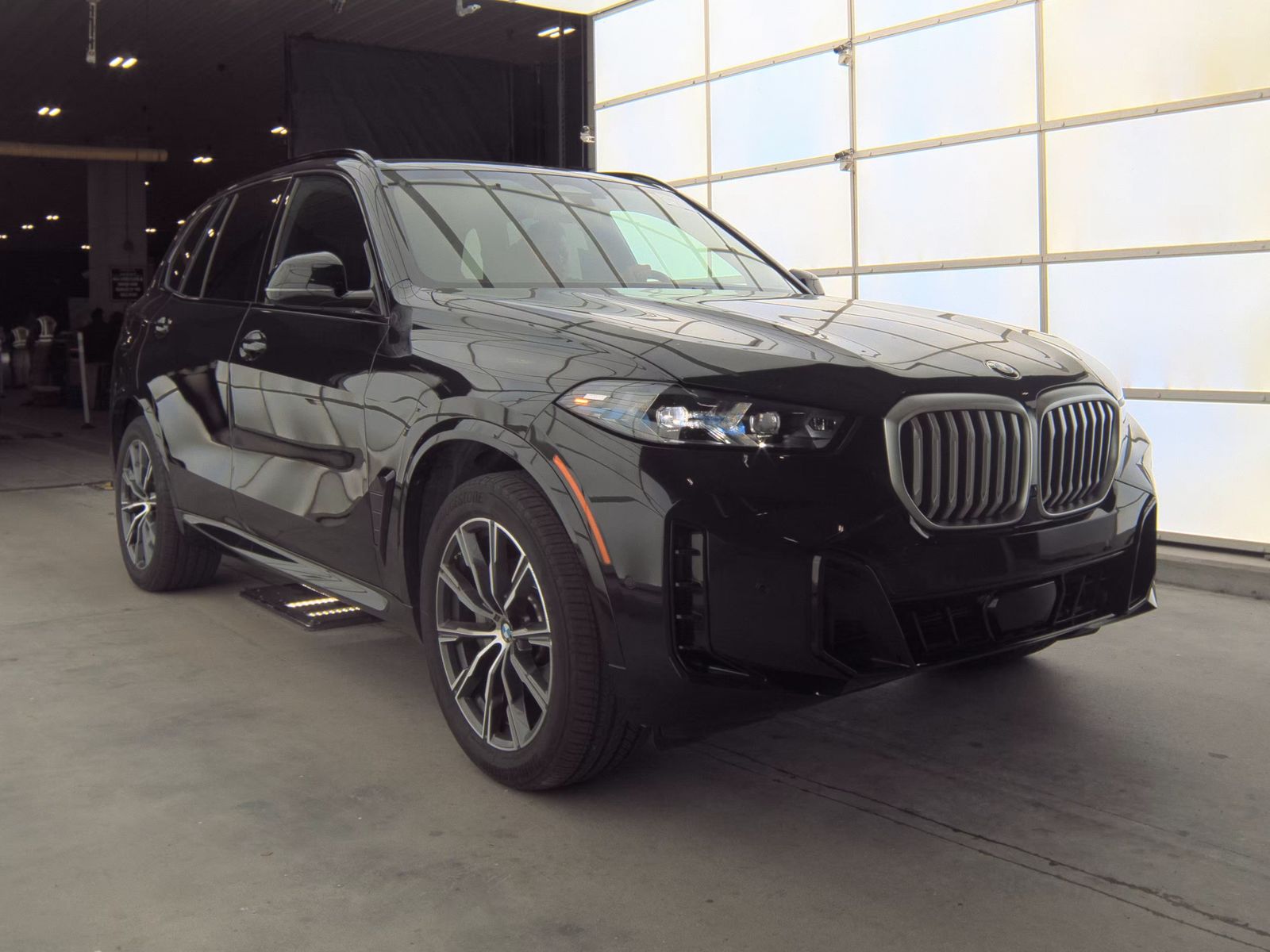 2025 BMW X5 xDrive40i AWD