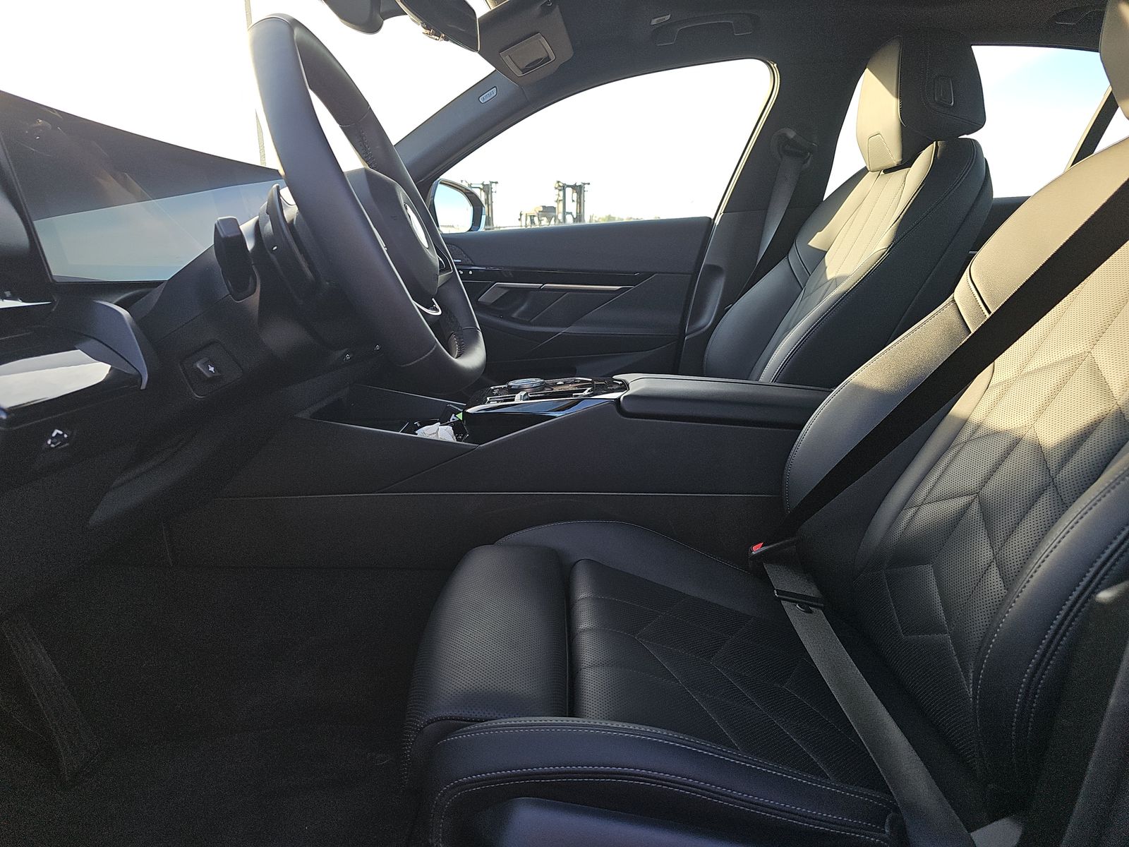 2025 BMW 5 Series 530i xDrive AWD