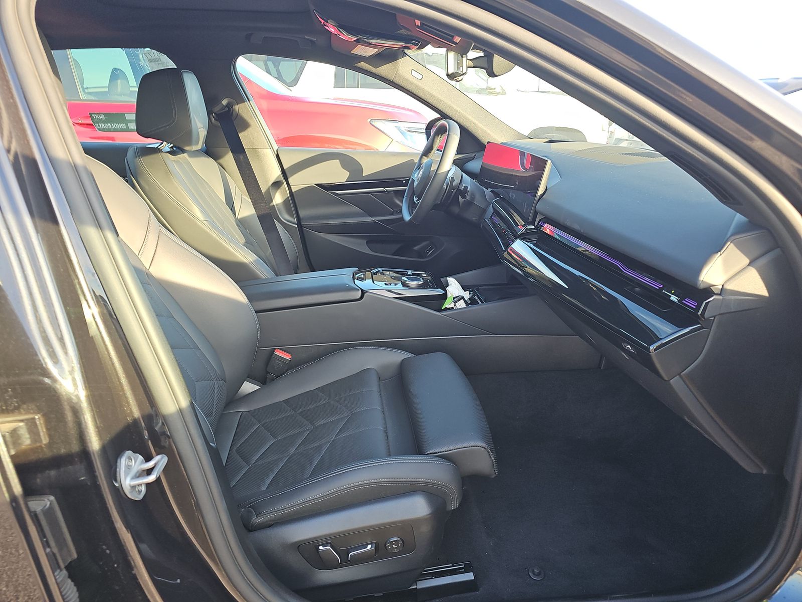 2025 BMW 5 Series 530i xDrive AWD