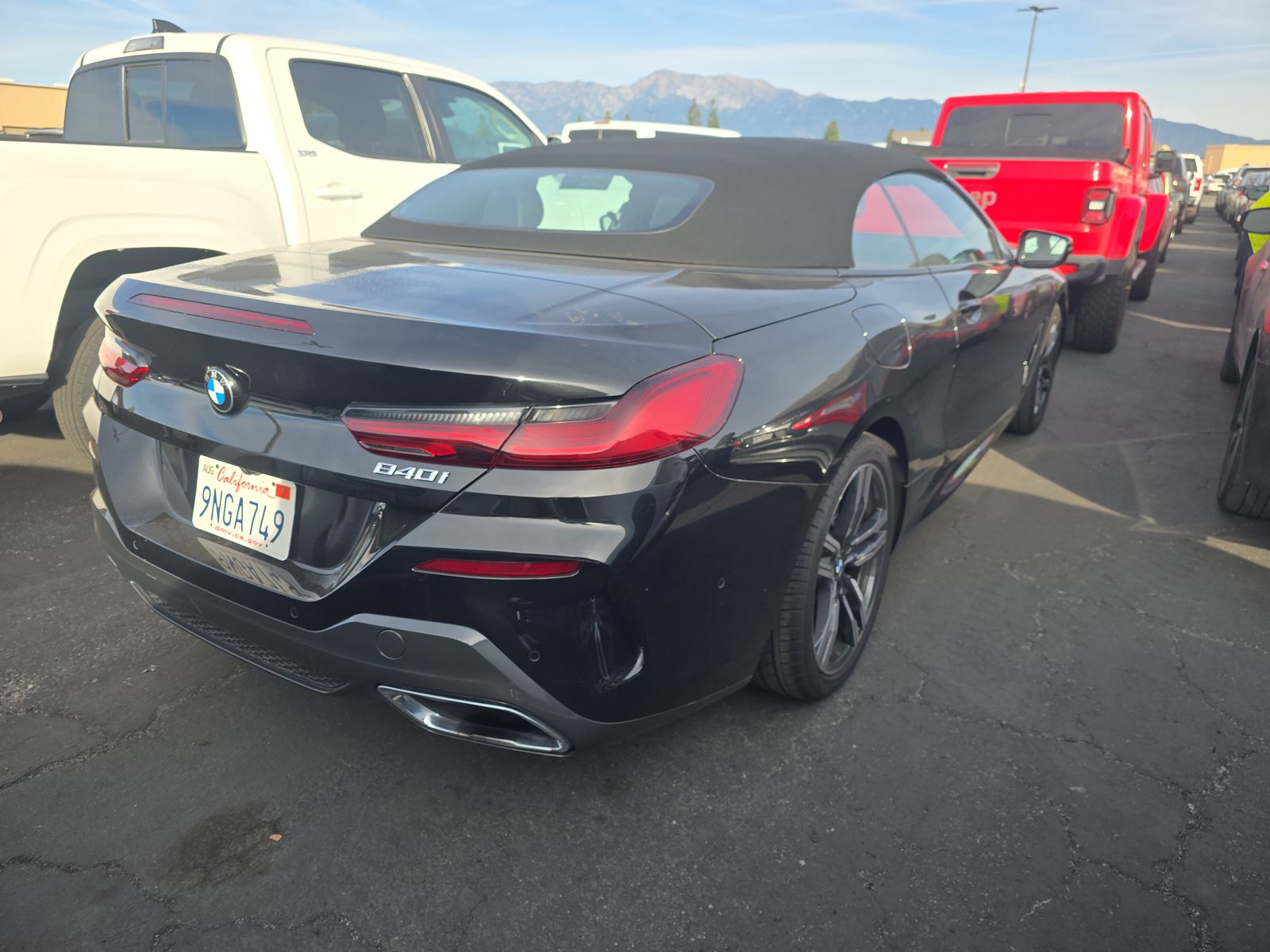 2025 BMW 8 Series 840i RWD