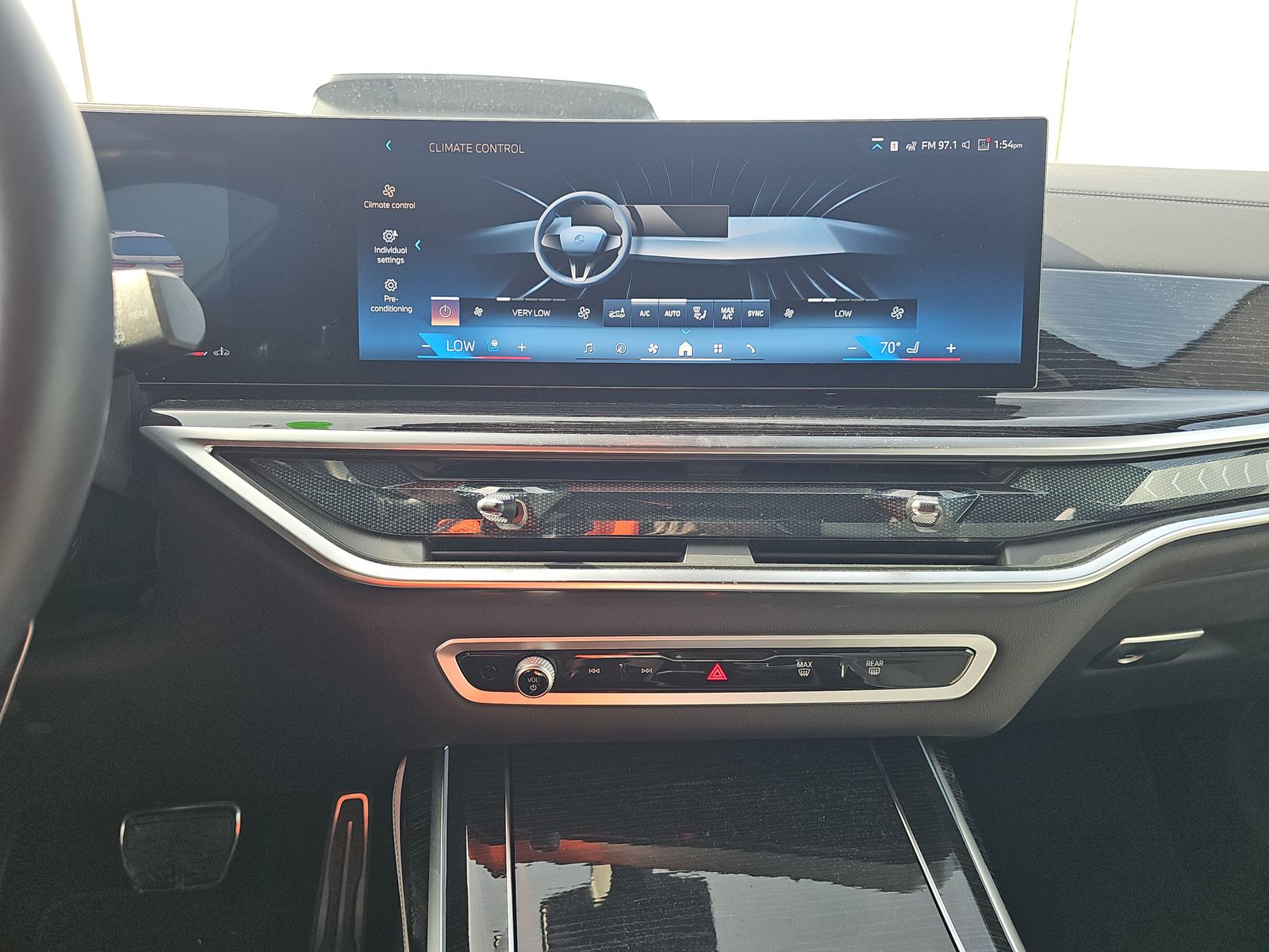 2025 BMW X7 xDrive40i AWD