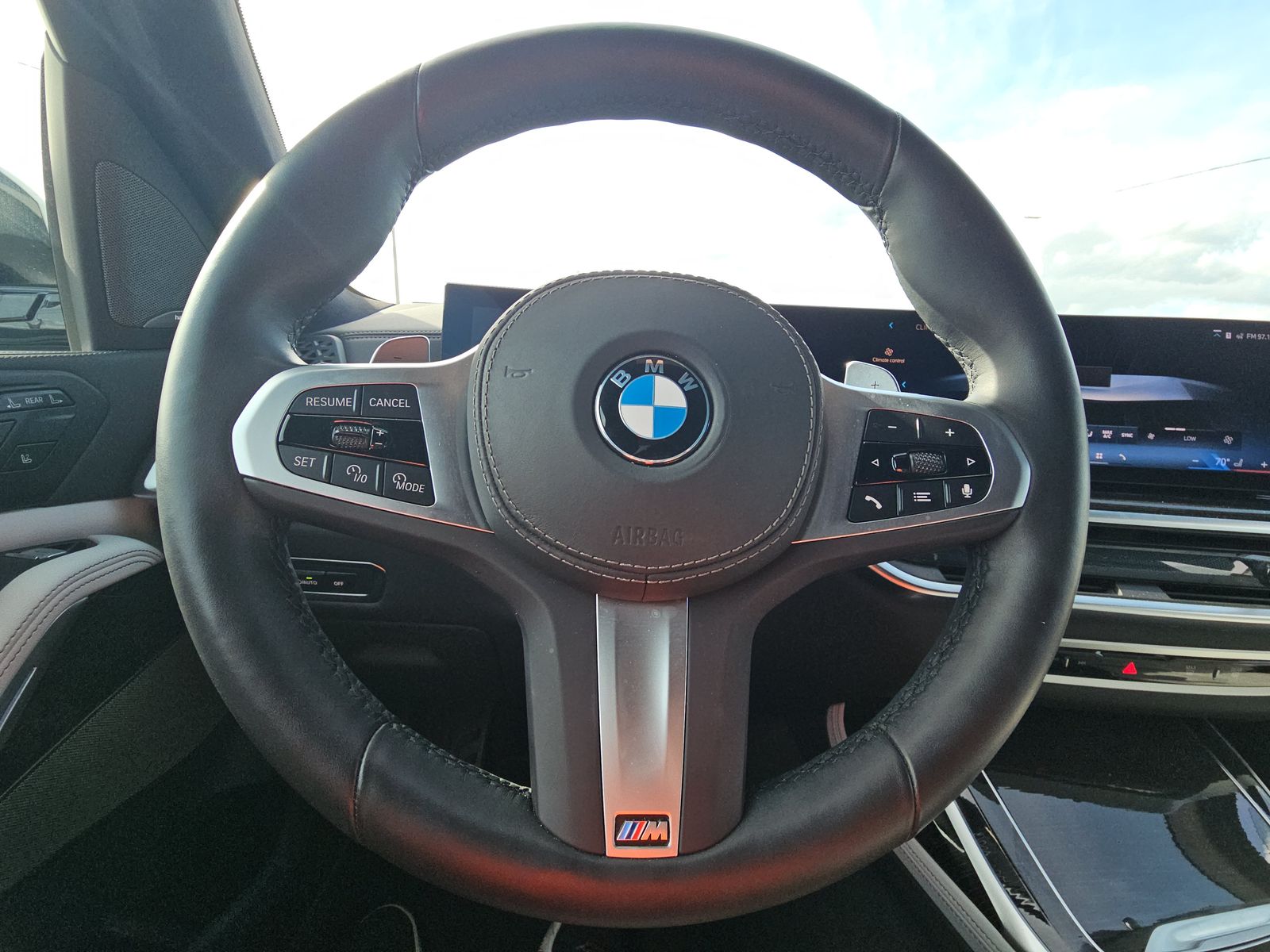 2025 BMW X7 xDrive40i AWD