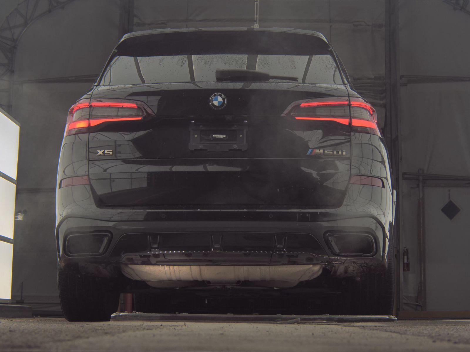 2023 BMW X5 M50i AWD