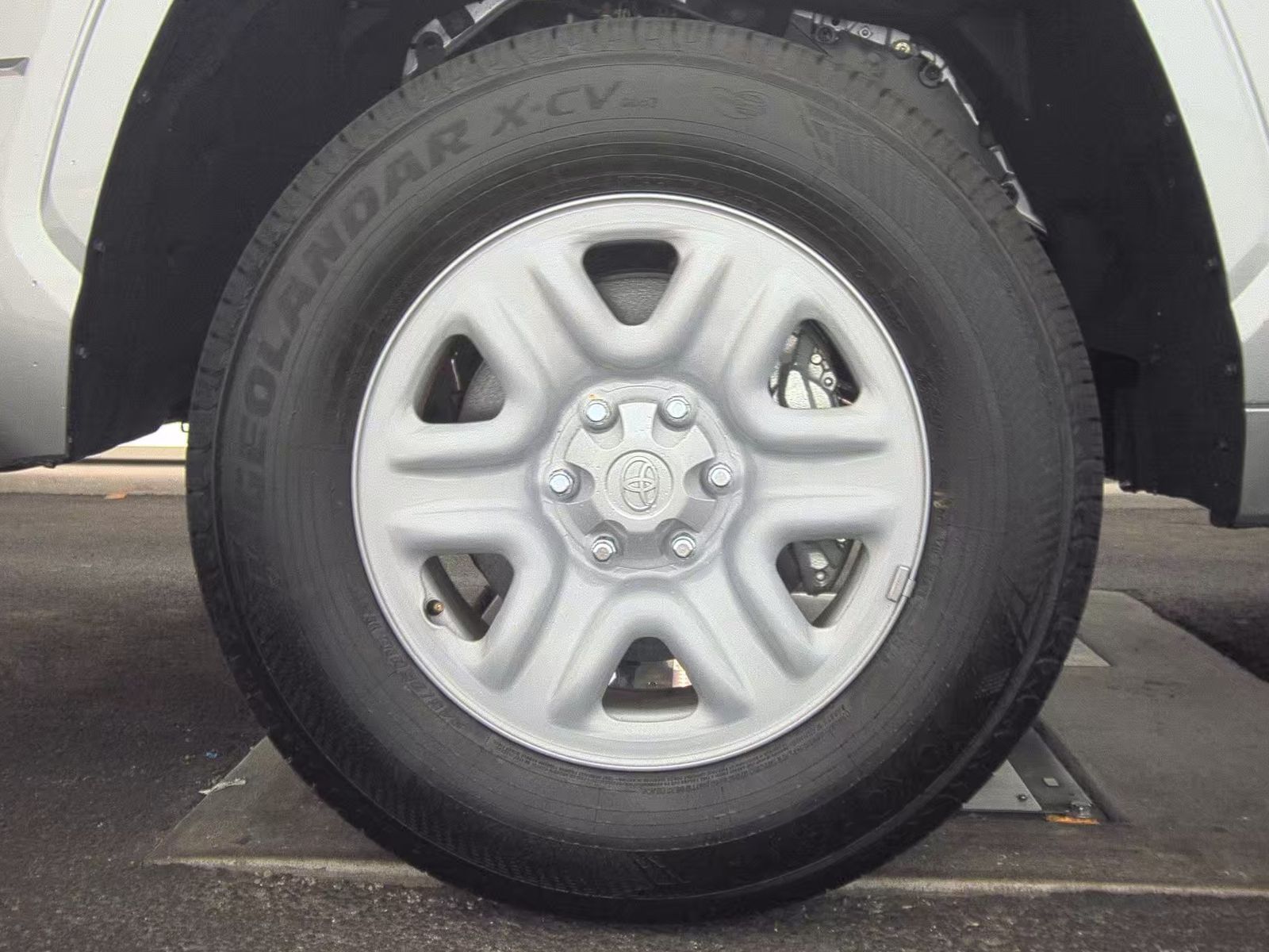 2025 Toyota Tundra SR AWD