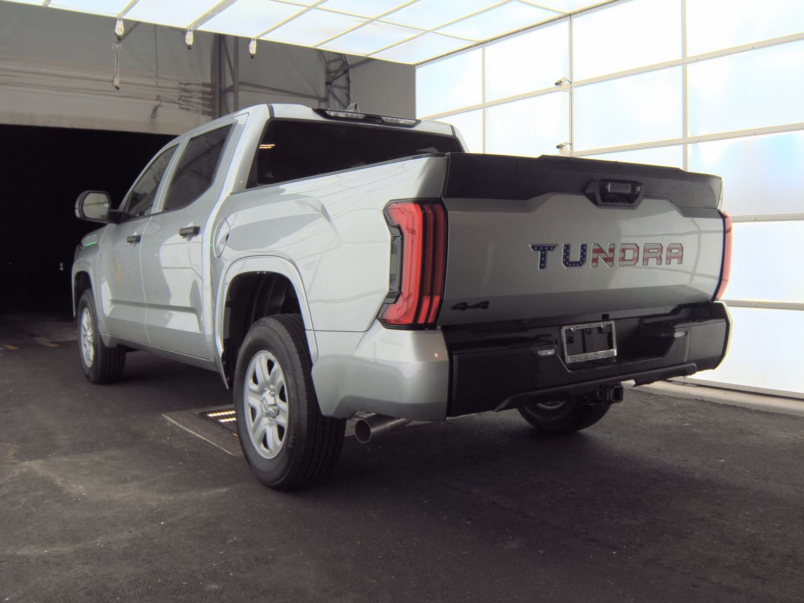 2025 Toyota Tundra SR AWD