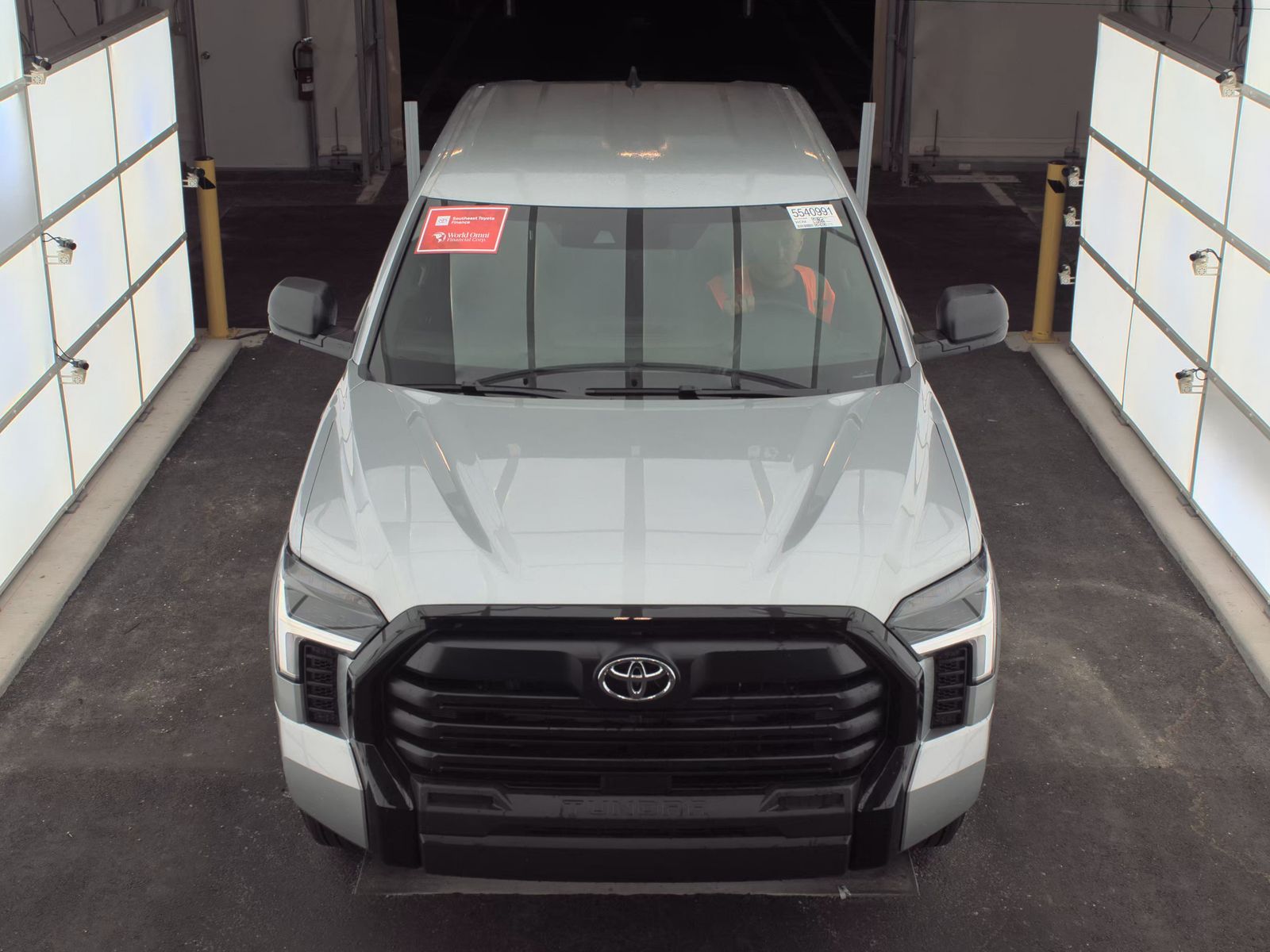 2025 Toyota Tundra SR AWD