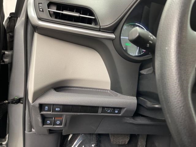 2024 Toyota Sienna LE FWD