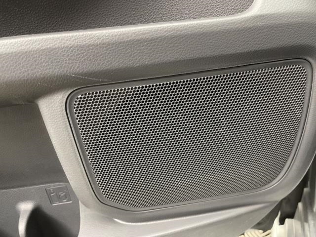 2024 Toyota Sienna LE FWD