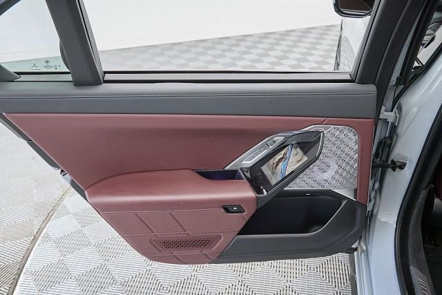 2023 BMW 7 Series 760i xDrive AWD