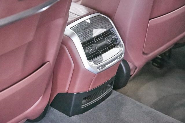 2023 BMW 7 Series 760i xDrive AWD