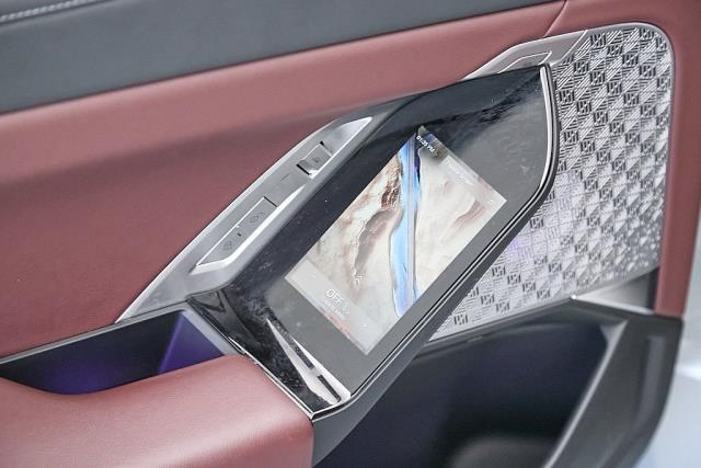 2023 BMW 7 Series 760i xDrive AWD