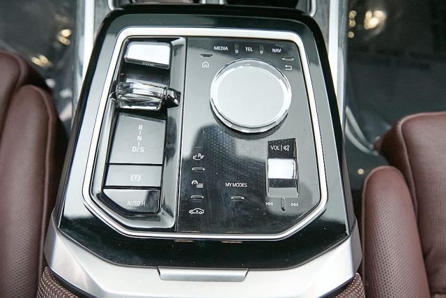 2023 BMW 7 Series 760i xDrive AWD