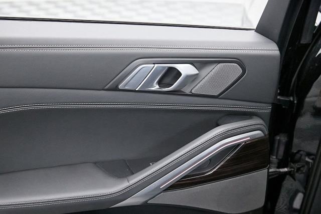 2025 BMW X6 xDrive40i AWD