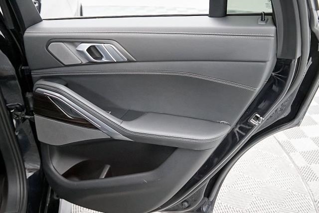 2025 BMW X6 xDrive40i AWD