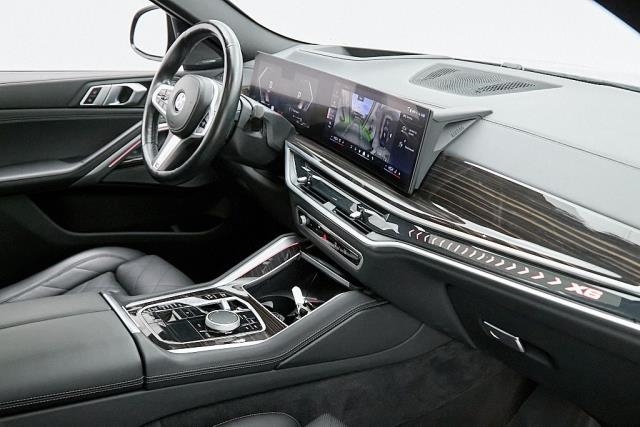 2025 BMW X6 xDrive40i AWD