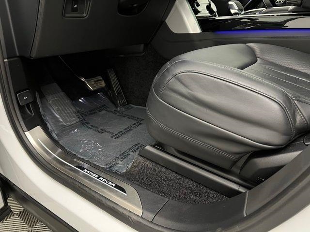 2023 Land Rover Range Rover SE AWD