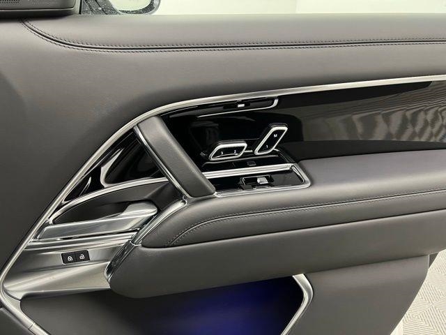 2023 Land Rover Range Rover SE AWD