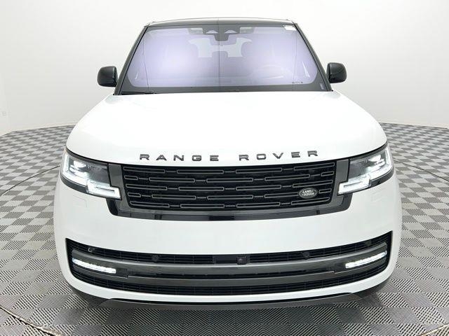 2023 Land Rover Range Rover SE AWD