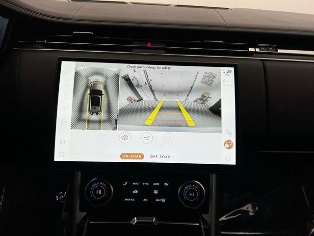 2023 Land Rover Range Rover SE AWD