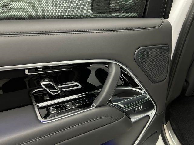 2023 Land Rover Range Rover SE AWD