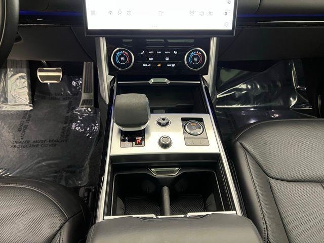 2023 Land Rover Range Rover SE AWD