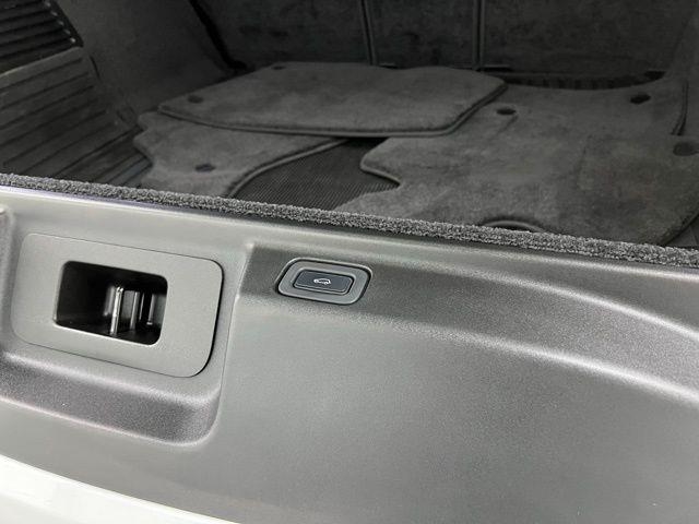 2023 Land Rover Range Rover SE AWD