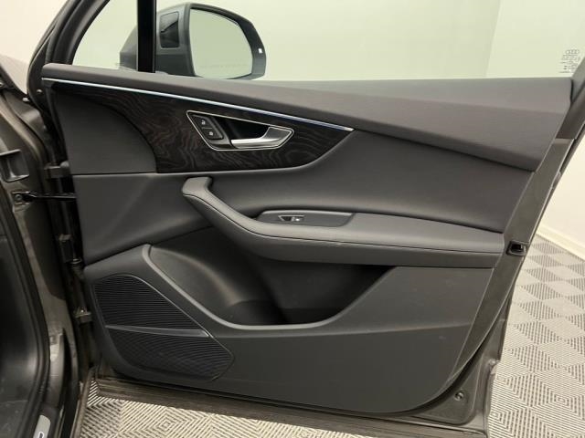 2023 Audi Q7 Premium Plus AWD