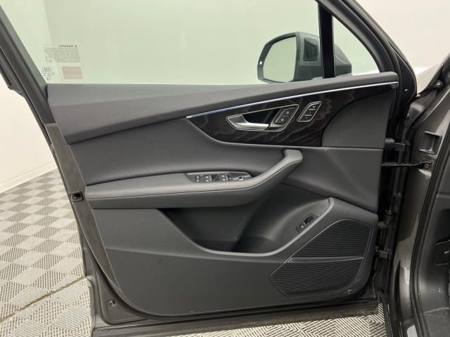 2023 Audi Q7 Premium Plus AWD