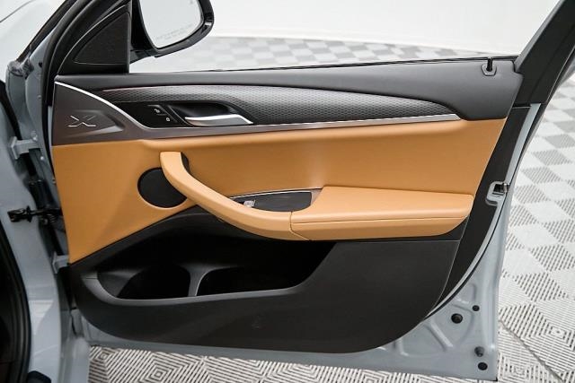 2023 BMW X4 xDrive30i AWD