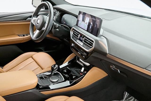 2023 BMW X4 xDrive30i AWD