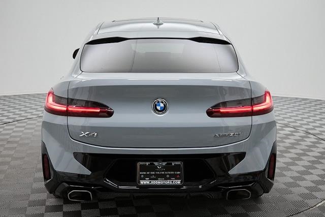 2023 BMW X4 xDrive30i AWD