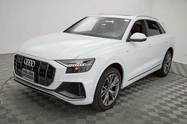 2023 Audi Q8 Premium Plus AWD