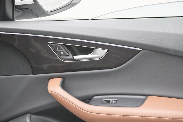 2023 Audi Q8 Premium Plus AWD