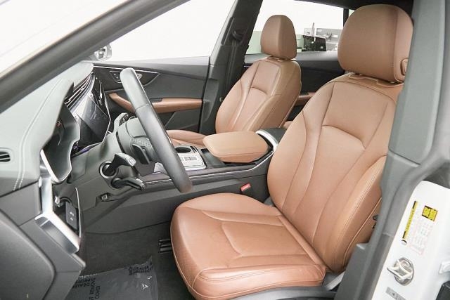 2023 Audi Q8 Premium Plus AWD
