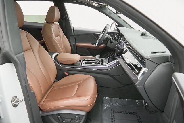 2023 Audi Q8 Premium Plus AWD