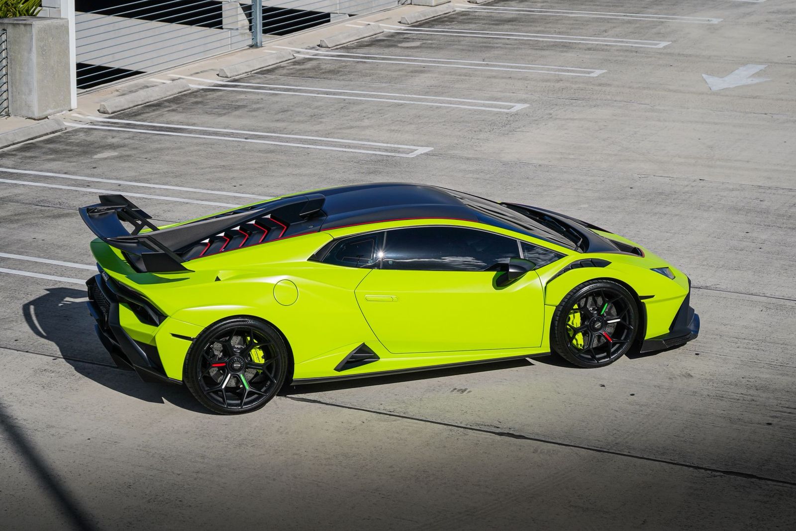 2022 Lamborghini Huracan STO RWD