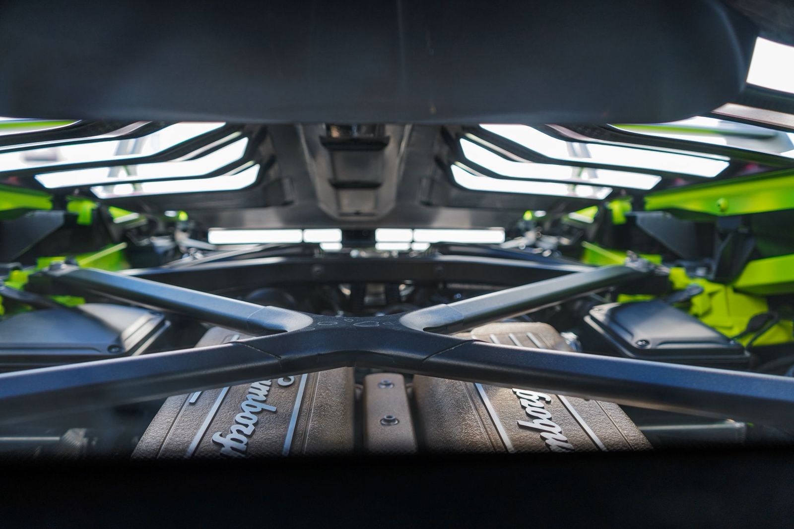 2022 Lamborghini Huracan STO RWD