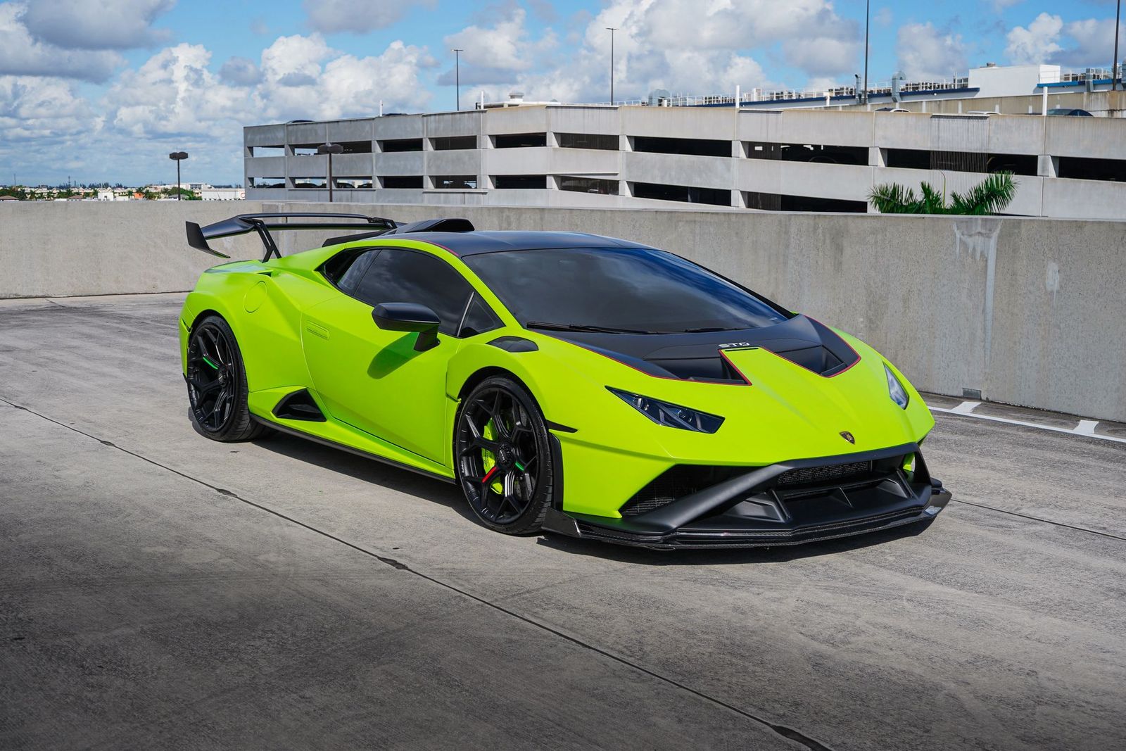 2022 Lamborghini Huracan STO RWD