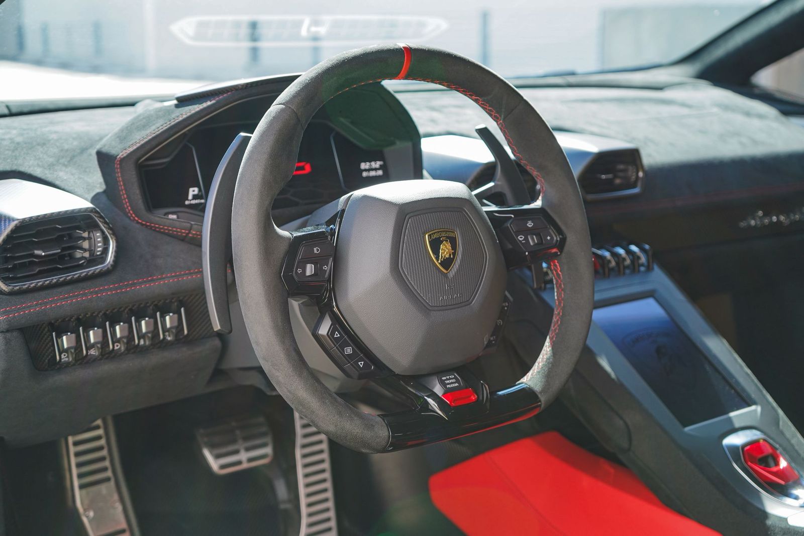 2022 Lamborghini Huracan STO RWD