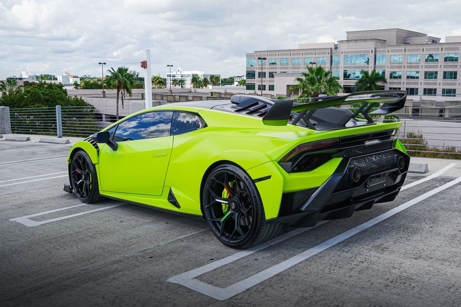 2022 Lamborghini Huracan STO RWD