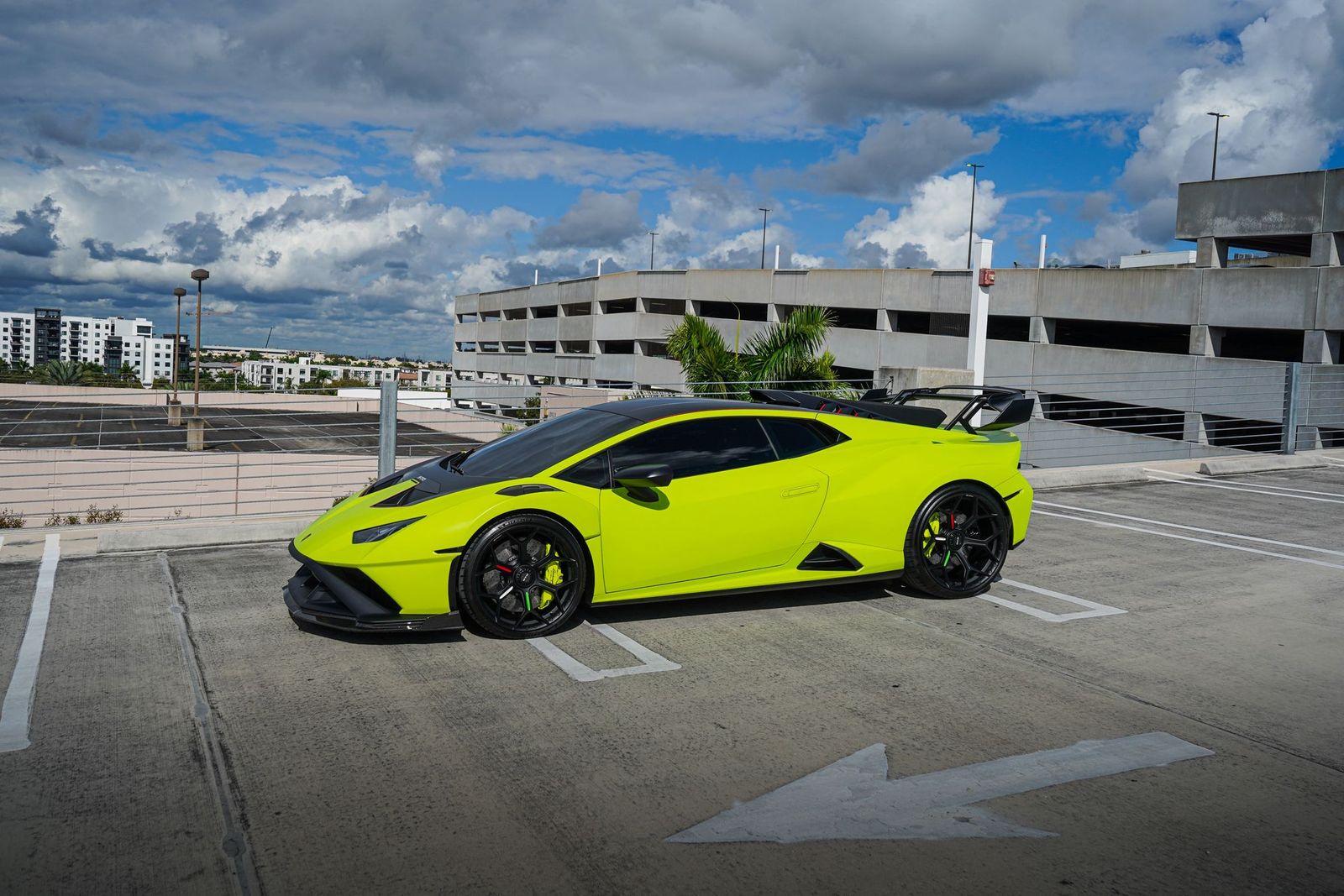 2022 Lamborghini Huracan STO RWD