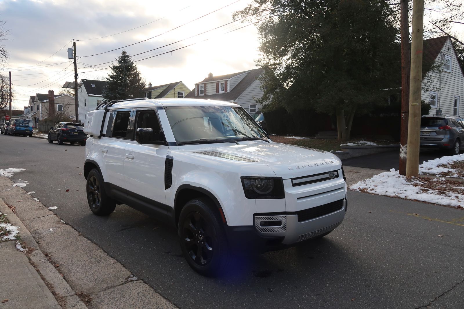 2023 Land Rover Defender 110 30th Anniversary Edition AWD