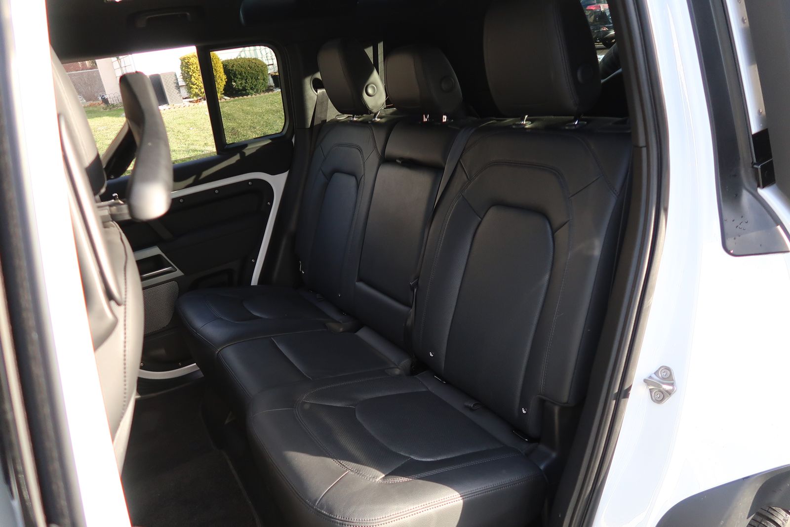 2023 Land Rover Defender 110 30th Anniversary Edition AWD