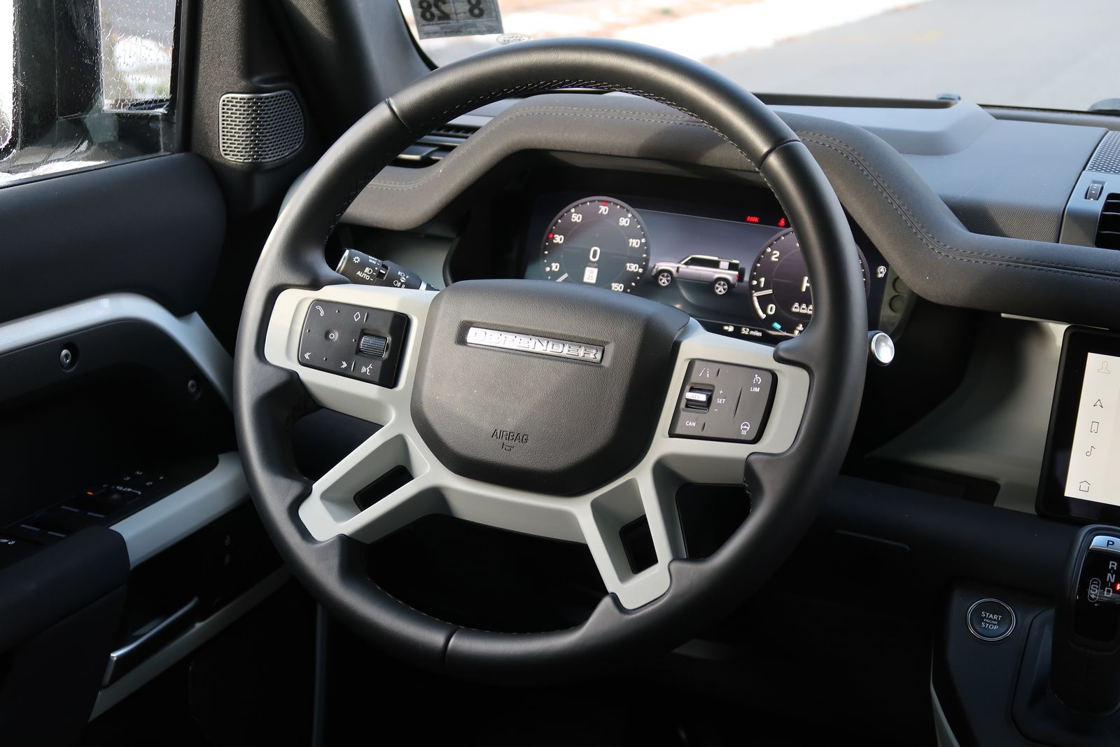 2023 Land Rover Defender 110 30th Anniversary Edition AWD