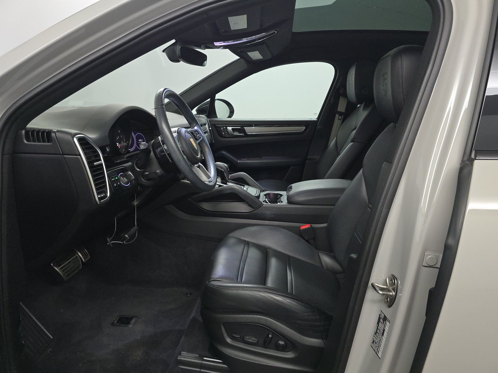 2023 Porsche Cayenne S Platinum Edition AWD