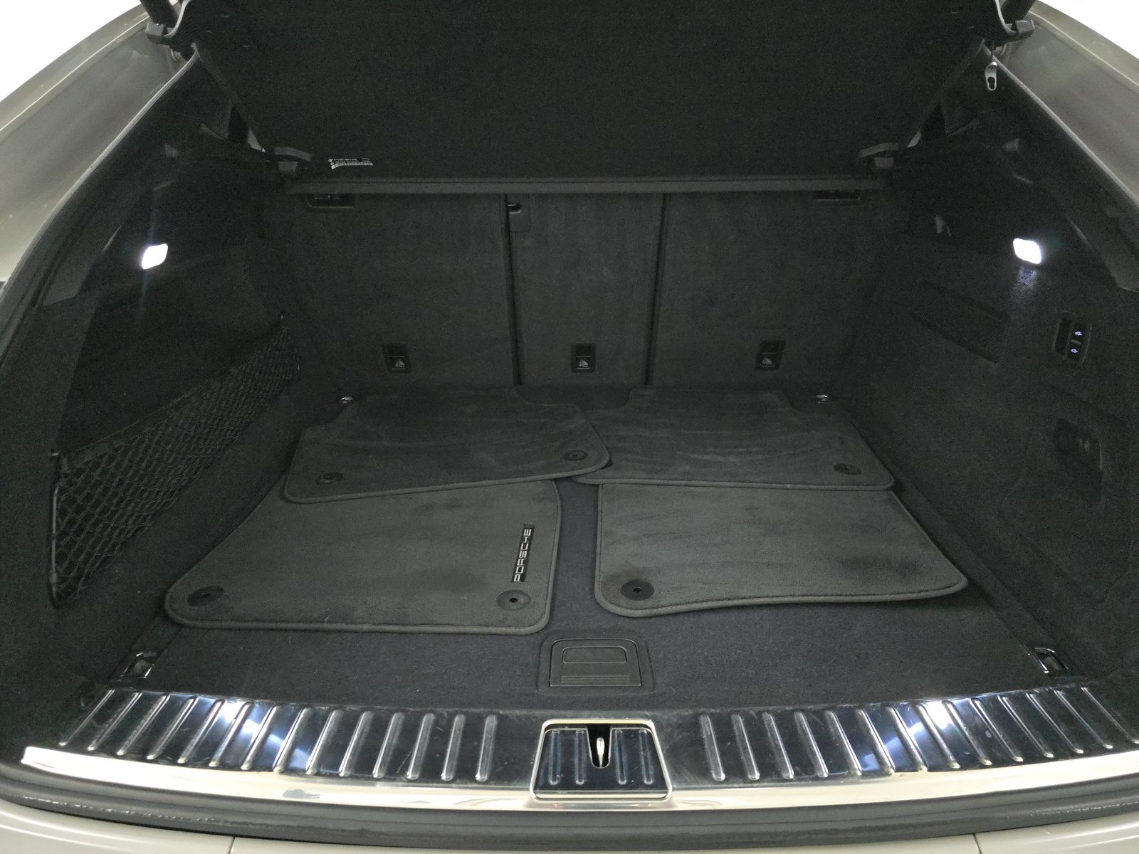 2023 Porsche Cayenne S Platinum Edition AWD