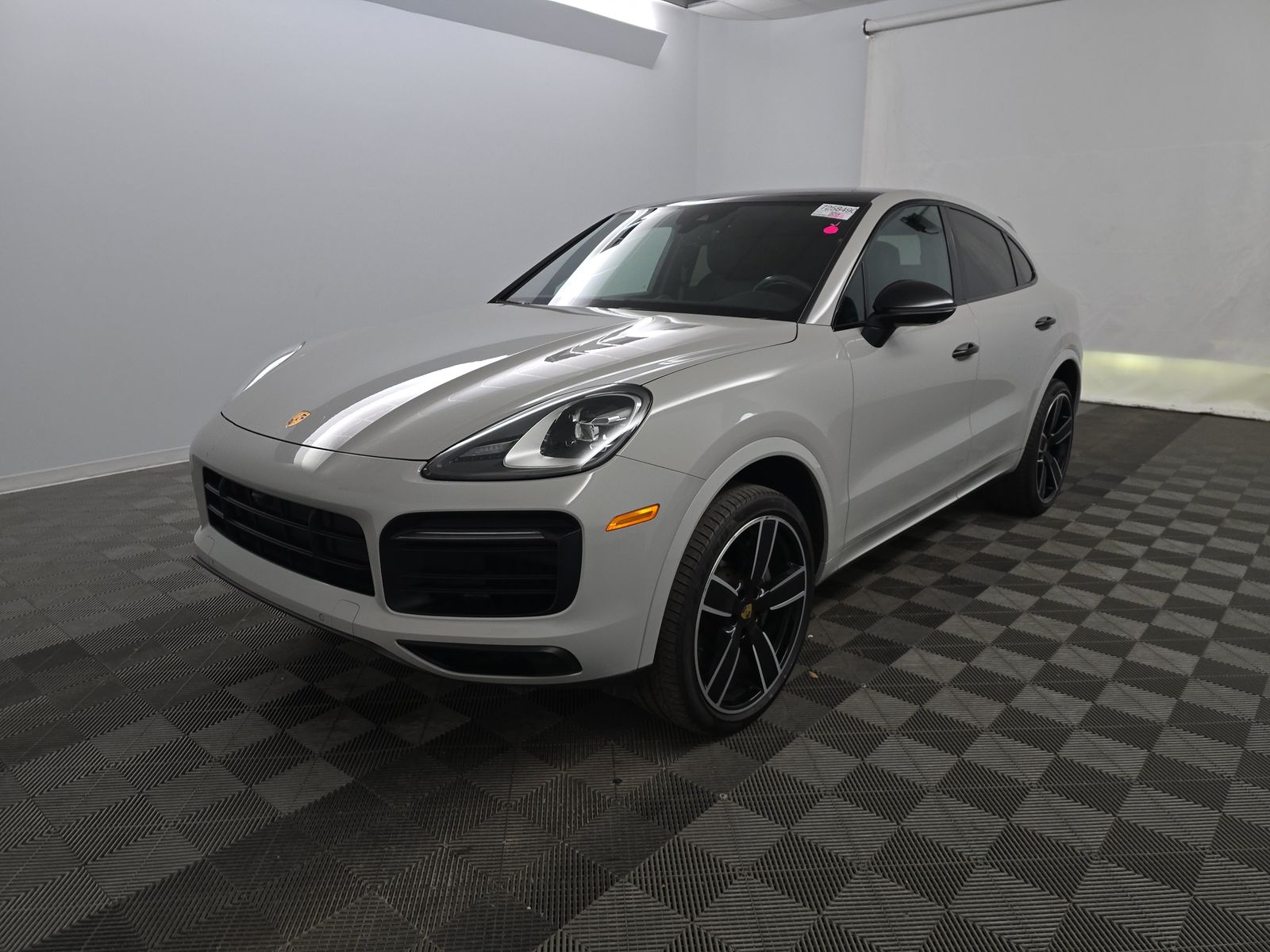 2023 Porsche Cayenne S Platinum Edition AWD