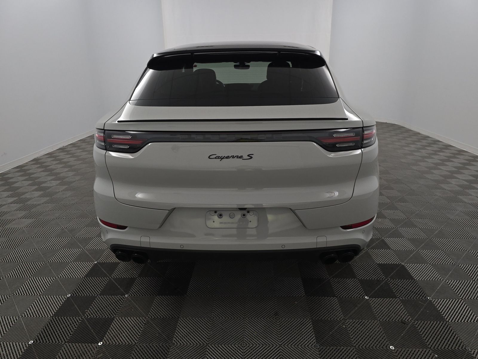 2023 Porsche Cayenne S Platinum Edition AWD