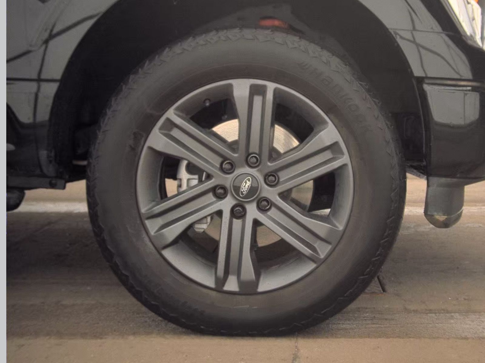 2023 Ford F-150 Hybrid XLT AWD