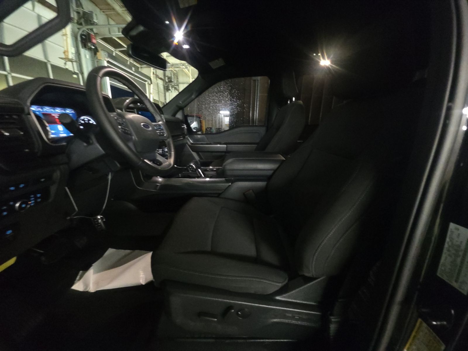 2023 Ford F-150 Hybrid XLT AWD